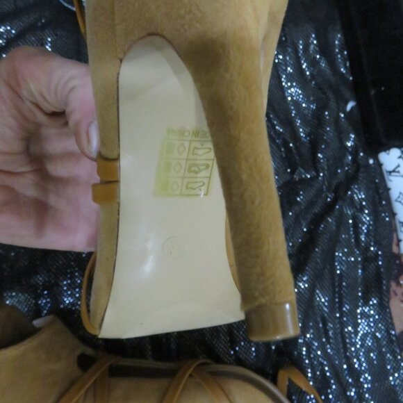 BOGO Tan Microsuede Faux Leather wrapped booties heels stilettos size 7.5 - Picture 10 of 15